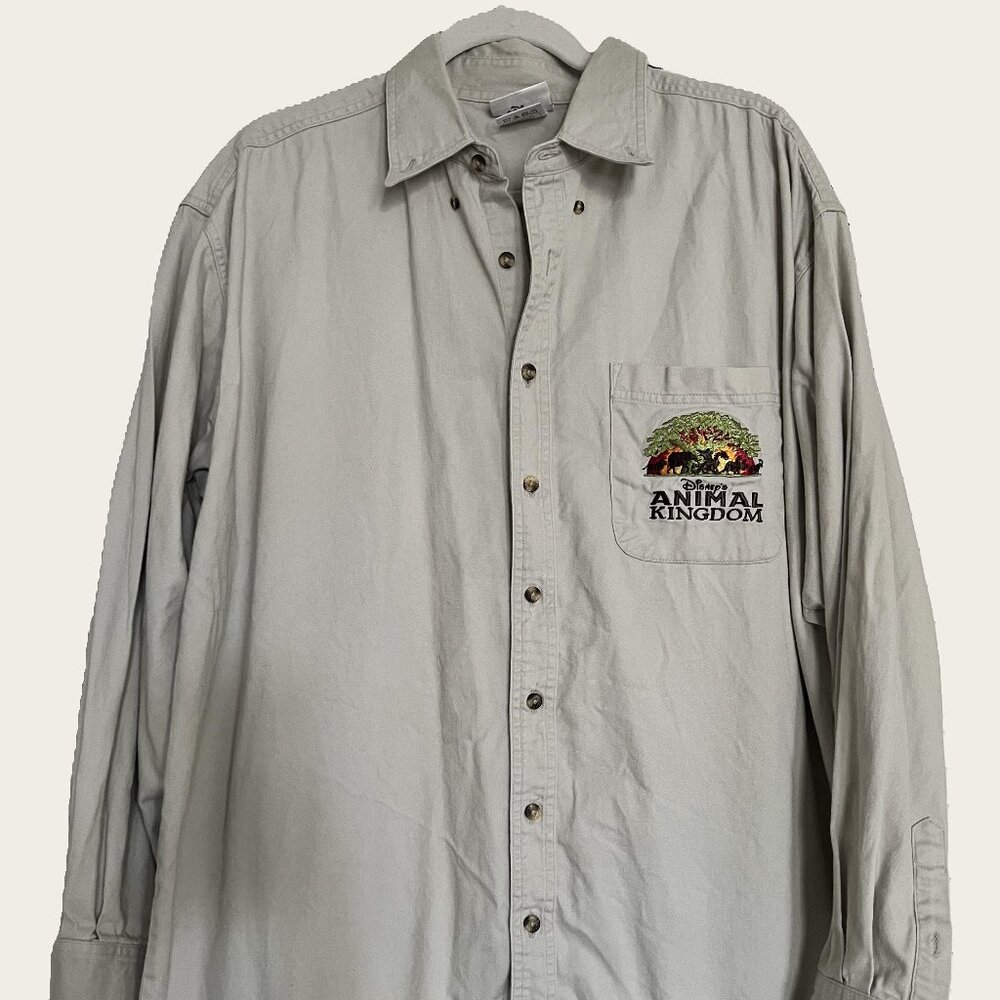 Vintage Walt Disney World Animal Kingdom Button Up Adult Size L